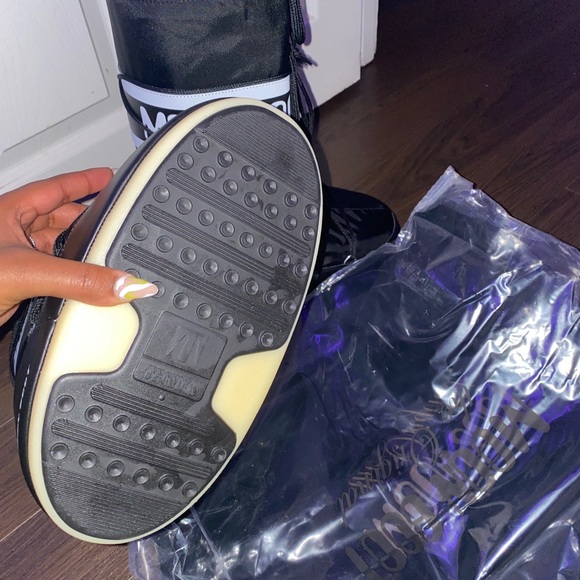 COPY - Moon boots - Picture 4 of 7